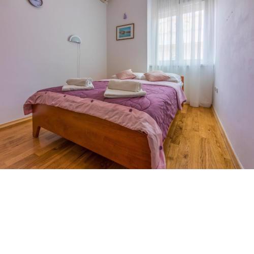 Room Laura