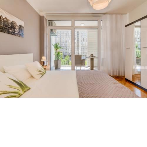 Room Nada