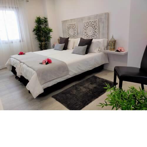 Room Plaza & Parking