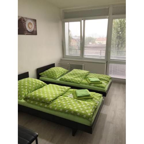 Rooms & Apartments Novohrad