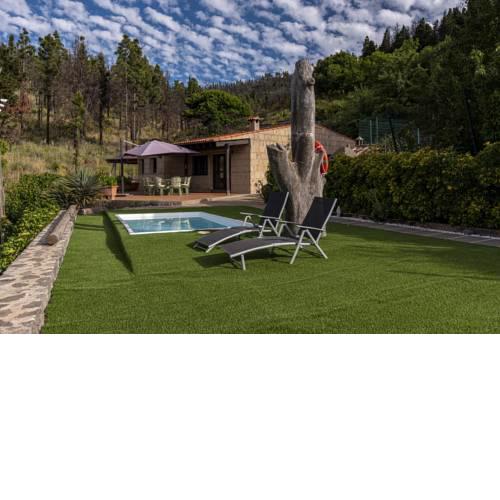 Roque nublo rural houses I