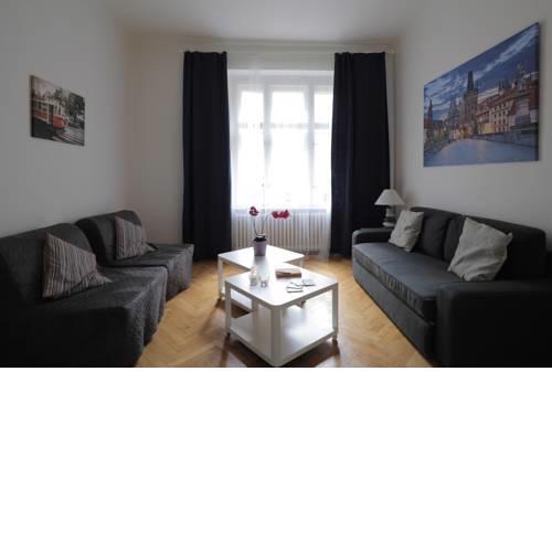Rosa apartment by RENTeGO - 10 min walk from Old Town Square