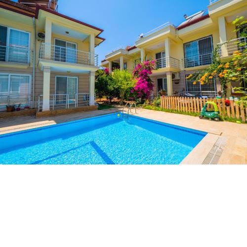 Rose Çalış Beach Villa
