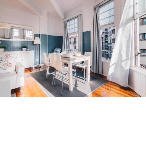 Royal by People Rentals