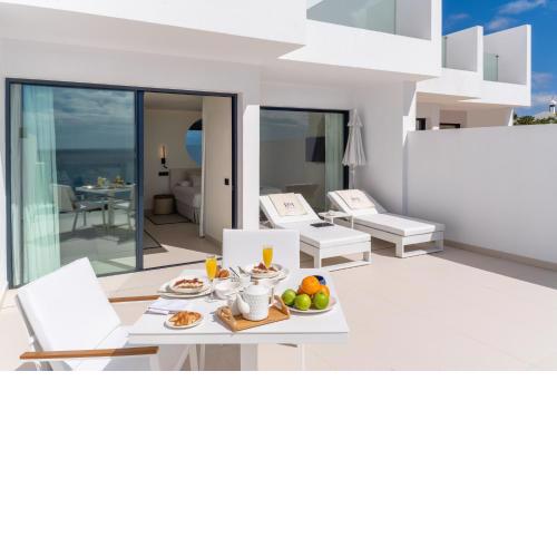 Royal Marina Suites Boutique Hotel
