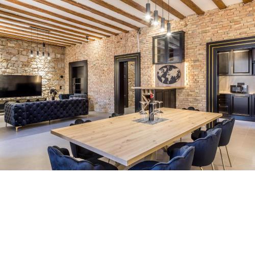Royal Residence “Aurato”