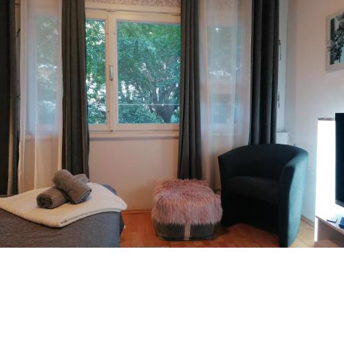 Rubica - park view studio apartment