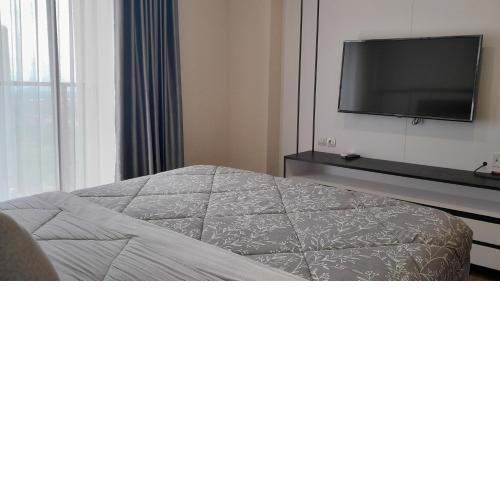 Ruby Apartment #12