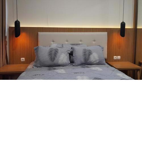 Ruby Apartment #13