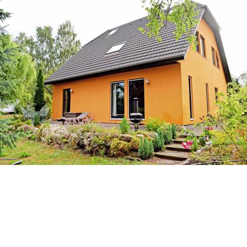 ruhig gelegene Ferienwohnung am Neuensiener See