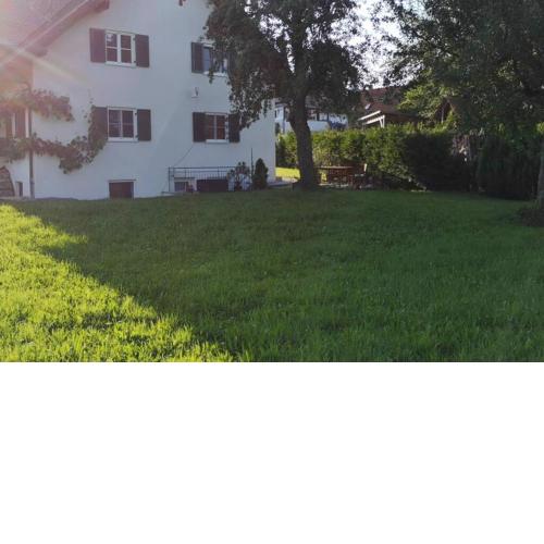 Ruhige Ferienwohnung inkl. Garten im Unterallgäu