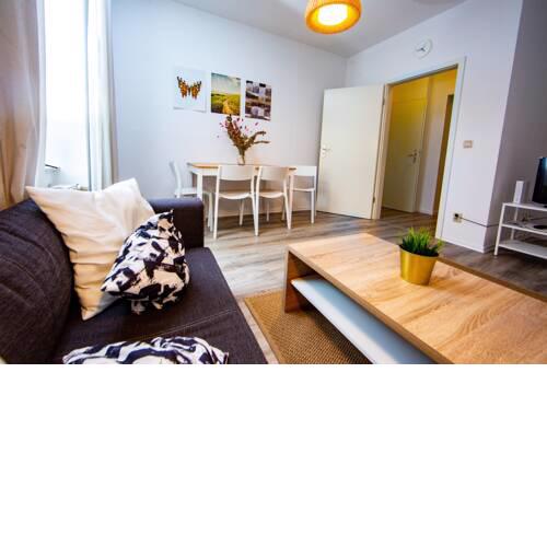 Ruhiges City Apartment "Altbauperle" mit Charme und 2 Schlafzimmern