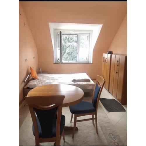 Ruhiges Doppelzimmer in Idar-oberstein