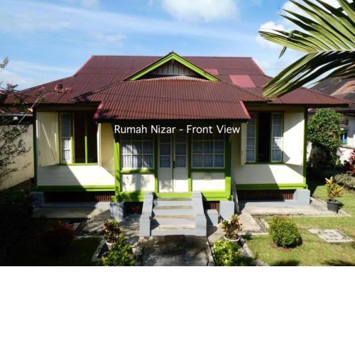 Rumah Nizar (next to Ngarai Sianok)