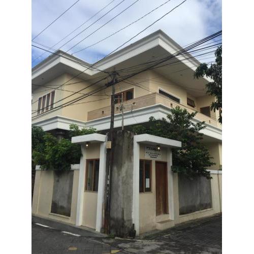 Rumah Nyaman Back Packer