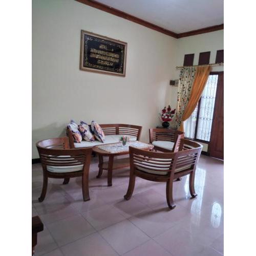 RUMAH PAKSI HOMESTAY