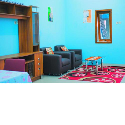 Rumah Sahabat ( Sewa 1 Rumah 12 Kamar )
