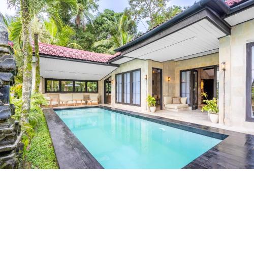 Rumah villa by EVDEkimi