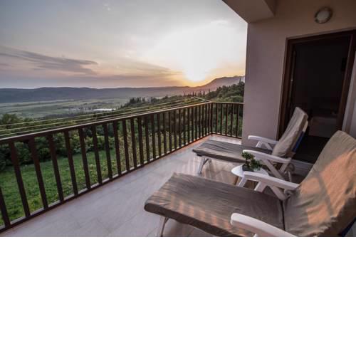 Rural Accommodation Family & Friends