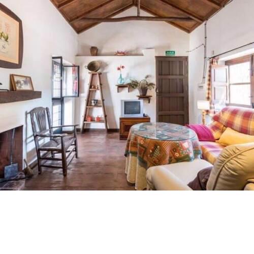 Rural Holiday Home in Esconar-Illora with Garden