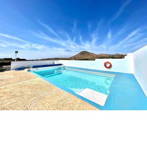Rural house in Finca with views to Volcan, Tahice Lanzarote