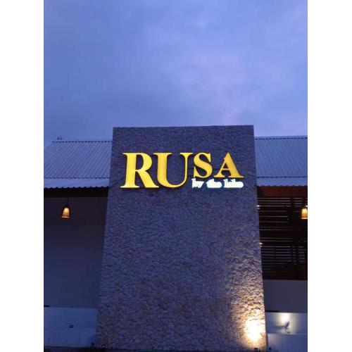 Rusa by The Lake