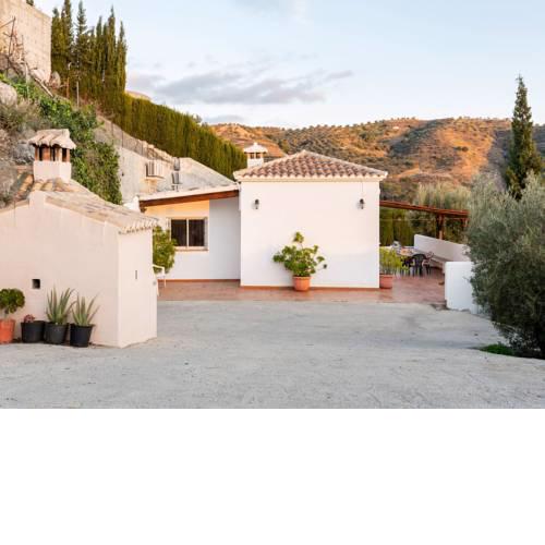 Rustic Holiday Home in Almuñecar with Private Swimming Pool