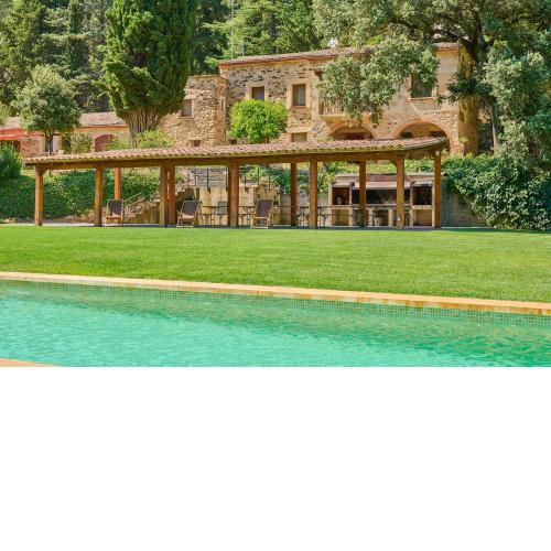 Rustic & Scenic Mas Corbella Cottages by Angel Host