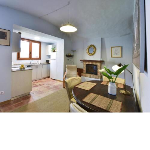 Rustic town house from the 19th century in Palafrugell