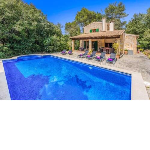 sa Pobla Villa Sleeps 6 with Pool Air Con and WiFi