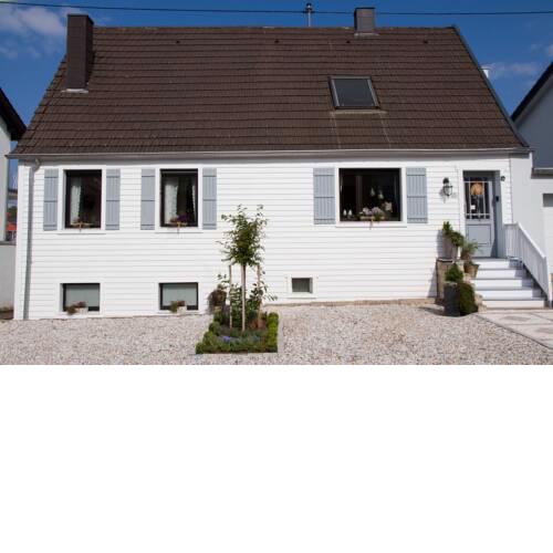 Saarlouis, Ortsteil Beaumarais "Anna's Cottage"Bed&Breakfast