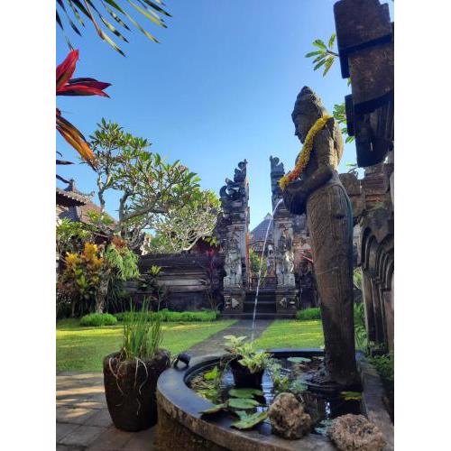 Sahadewa House