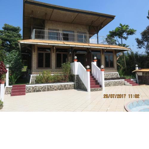 Salak Sunrise Homestead