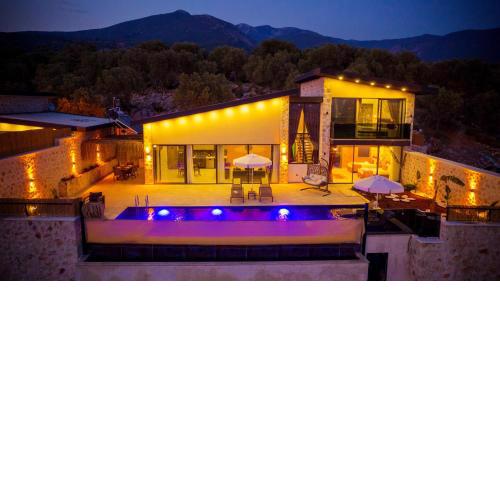 Salih - 2 Bedroom with jacuzzi in Kalkan Çayköy