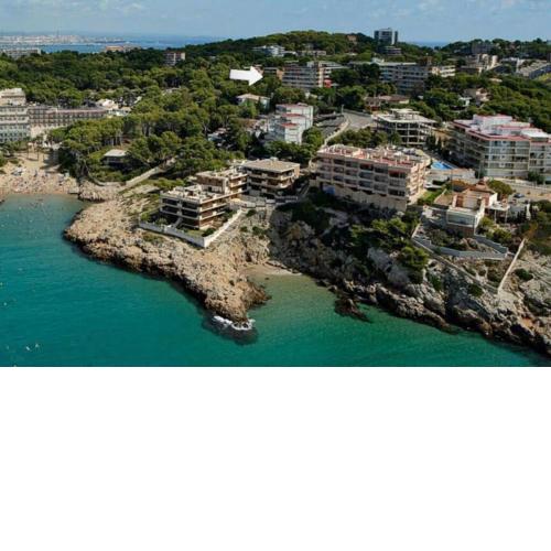 SALOU OROMAR FAMILIAR