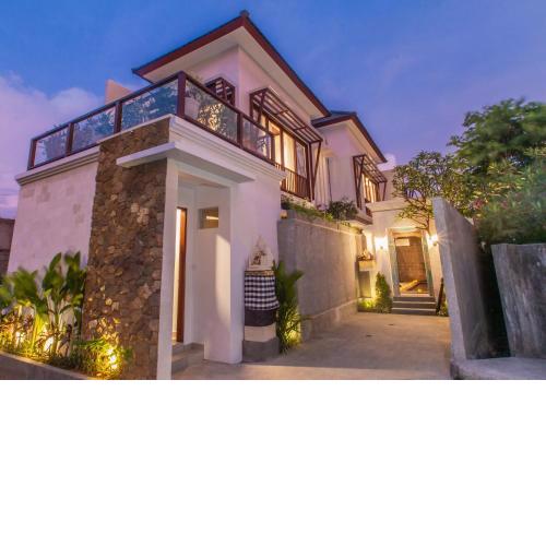 Samtana Villas by Pramana Villas