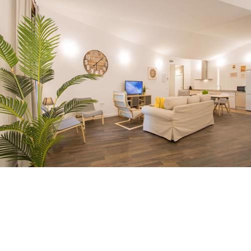 San Isidoro Central Deluxe Suite