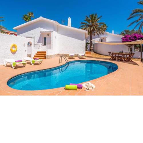 San Jaime Mediterraneo Villa Sleeps 4 with Pool Air Con and WiFi