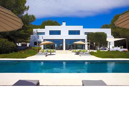 San Lorenzo de Balafia Villa Sleeps 14 Pool Air Con