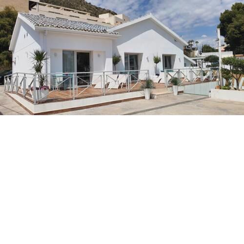 Sandra Rooms