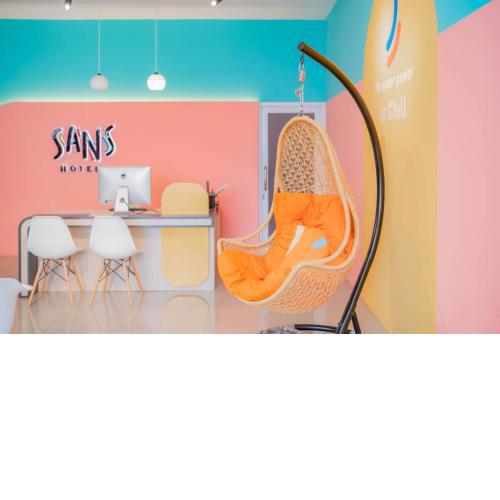 Sans Hotel Widarasari Cirebon