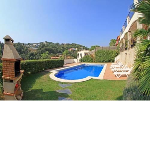 Sant Antoni de Calonge Villa Sleeps 10 Pool WiFi