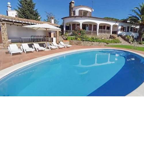 Sant Antoni de Calonge Villa Sleeps 8 Pool WiFi