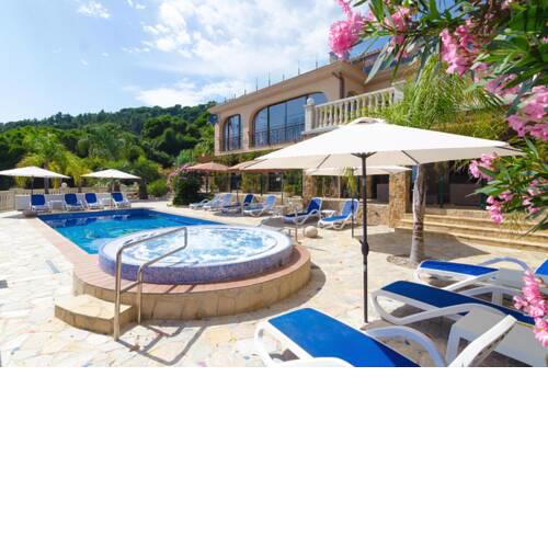 Sant Eloi Villa Sleeps 16 Pool Air Con WiFi