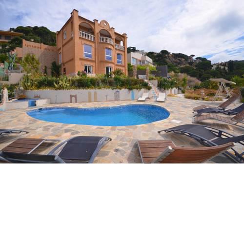 Sant Eloi Villa Sleeps 16 Pool