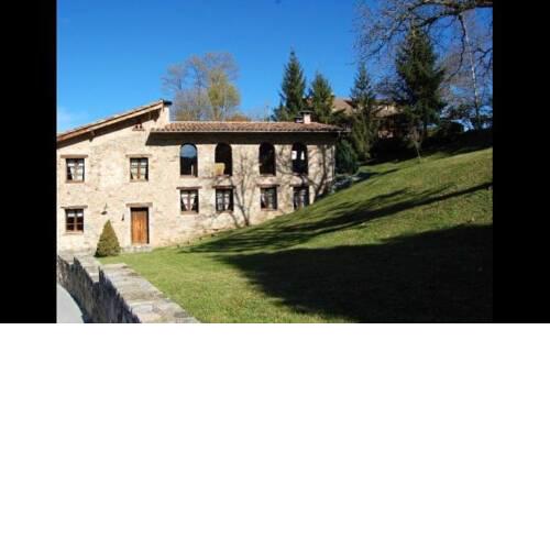 Sant Pau de Seguries Villa Sleeps 14 with Pool
