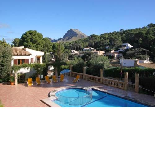 Sant Vicent de sa Cala Apartment Sleeps 6 with Pool and WiFi