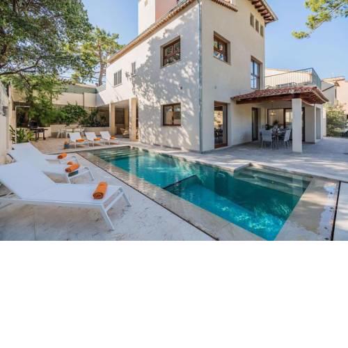 Sant Vicent de sa Cala Villa Sleeps 6 with Pool Air Con and WiFi