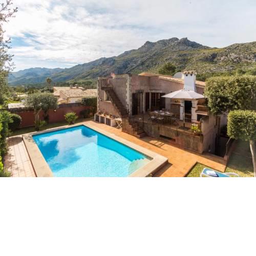 Sant Vicent de sa Cala Villa Sleeps 8 with Pool Air Con and WiFi