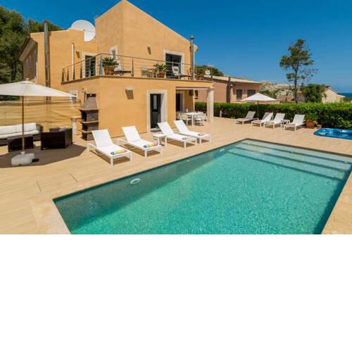 Sant Vicent de sa Cala Villa Sleeps 8 with Pool and Air Con